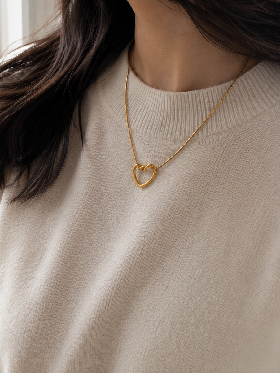 Heart Necklace (Anti tarnish)