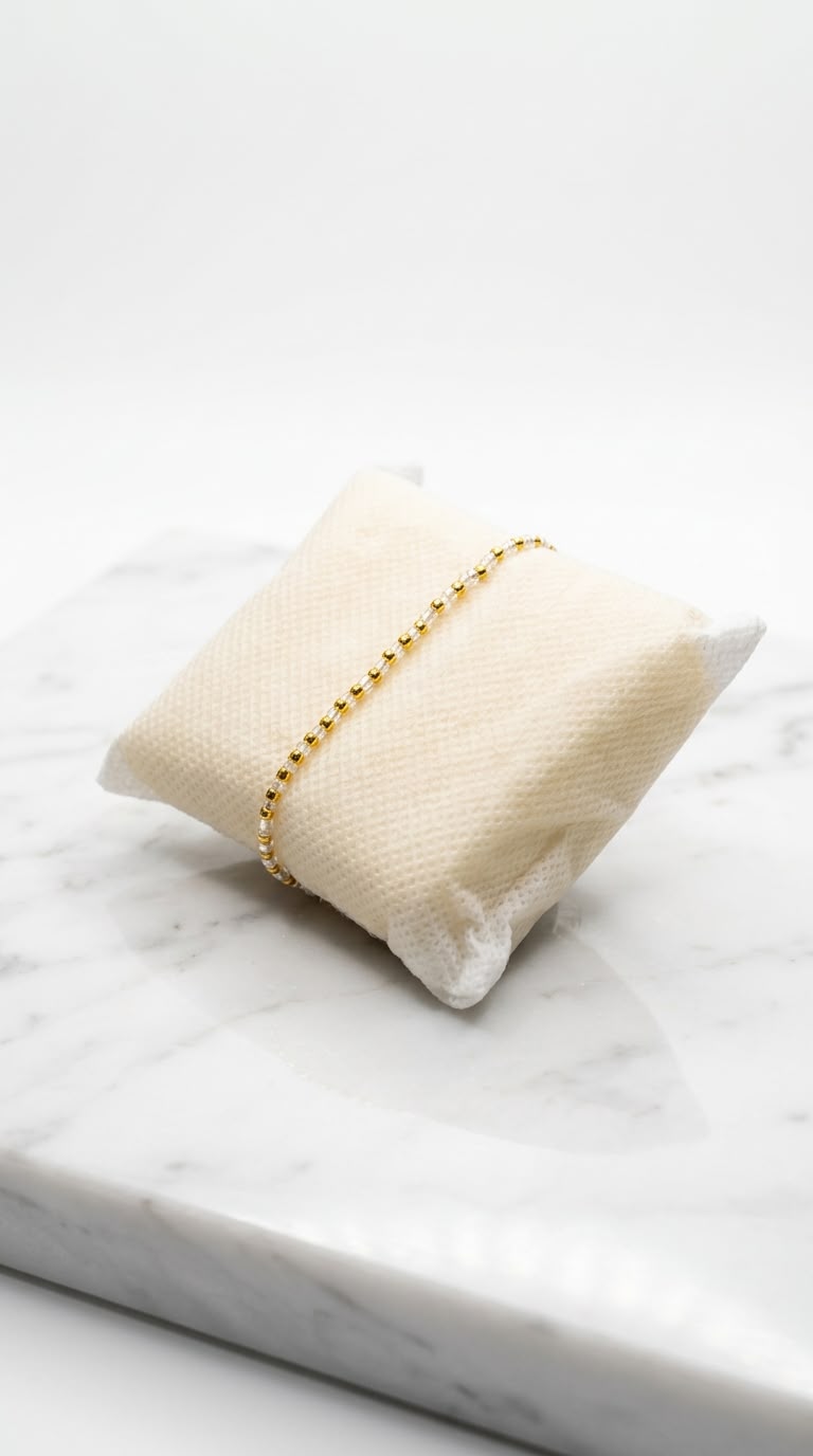 Beaded Bracelet With Golden Touch [Adjustable]