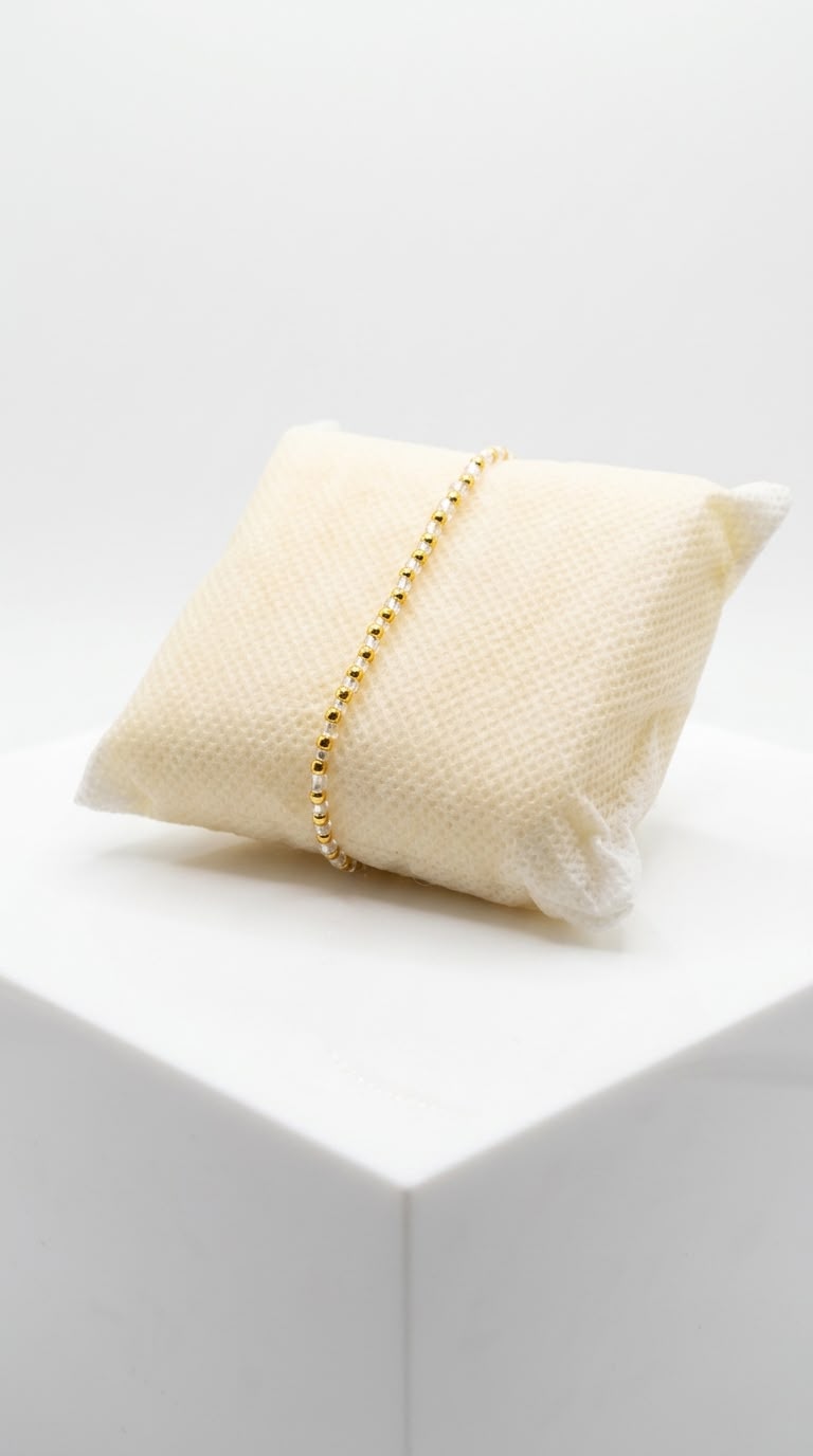 Beaded Bracelet With Golden Touch [Adjustable]
